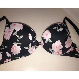 PINK Victoria’s Secret Push-Up Bra